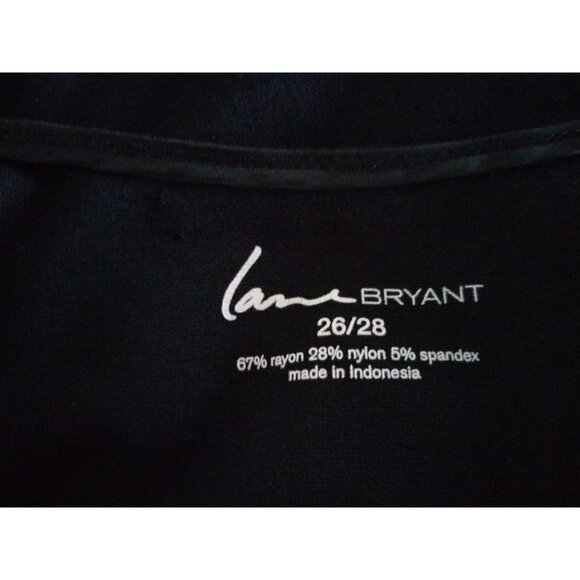 Lane Bryant Plus Size 26/28 Black V-Neck Sleeveless Zipper Detail Top - Picture 9 of 9